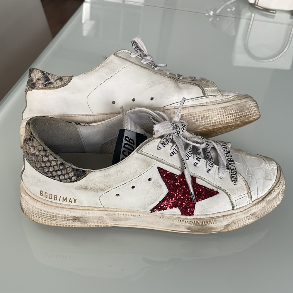 Golden Goose Sneakers - Picture 3 of 6